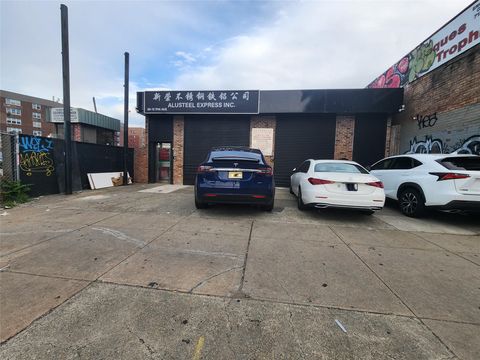 80-12 51st Avenue Elmhurst NY 11373