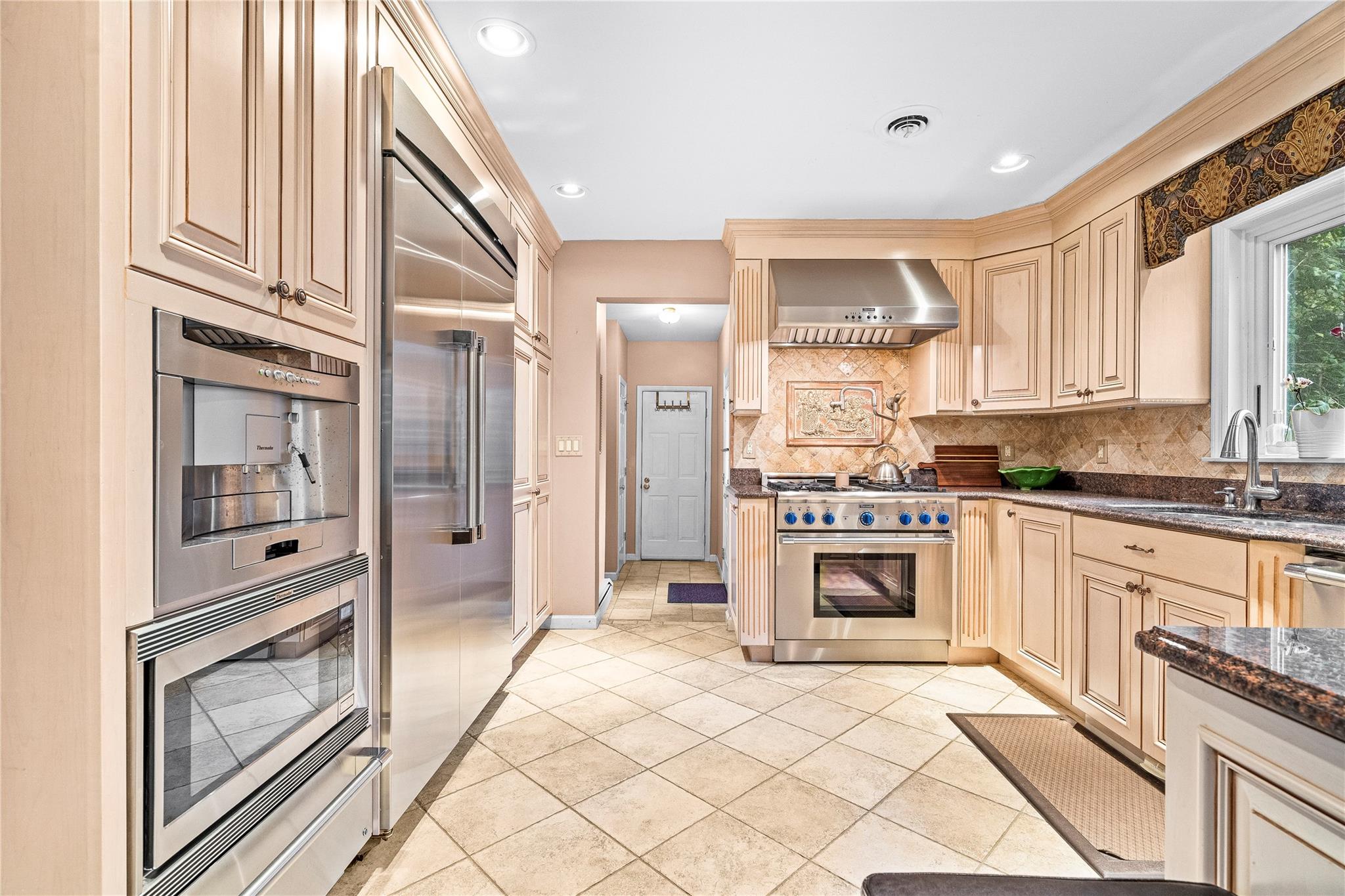 54 Cranford Drive, New City, New York image 9