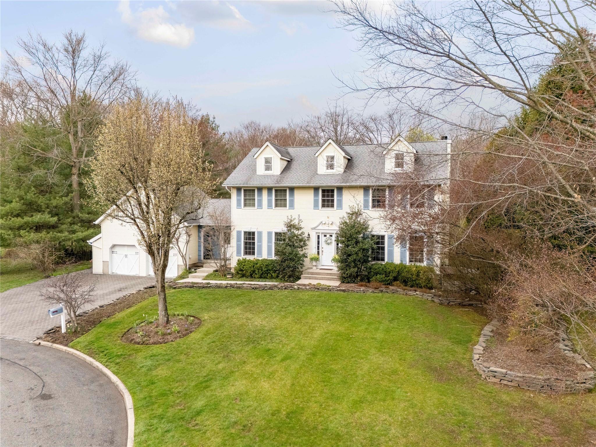 54 Cranford Drive, New City, New York image 2