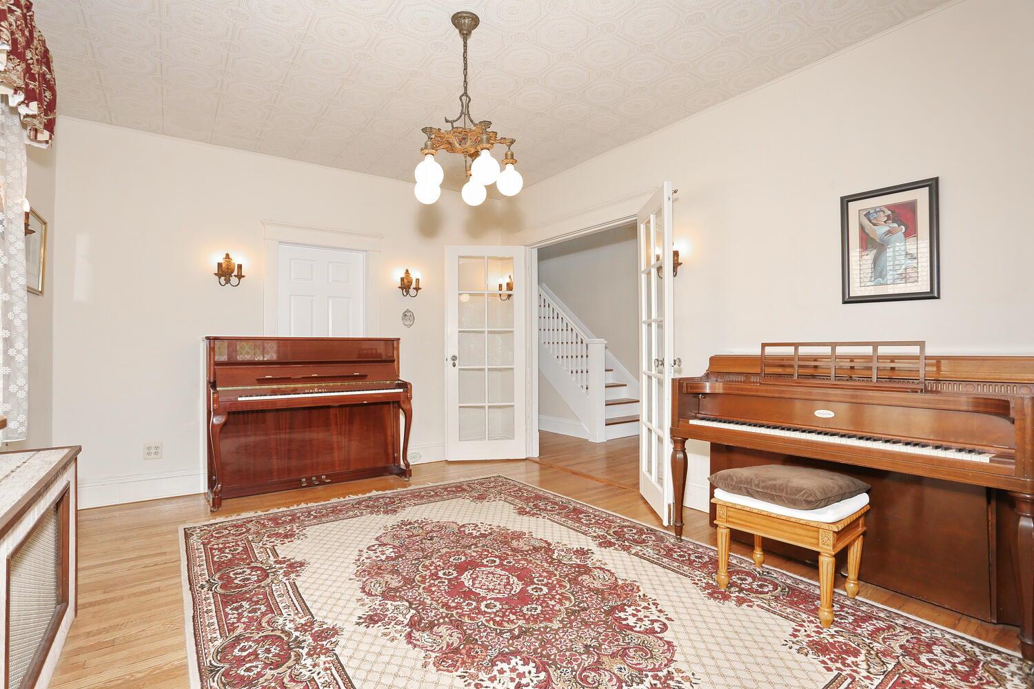 85 S Harrison Avenue, Congers, New York image 6