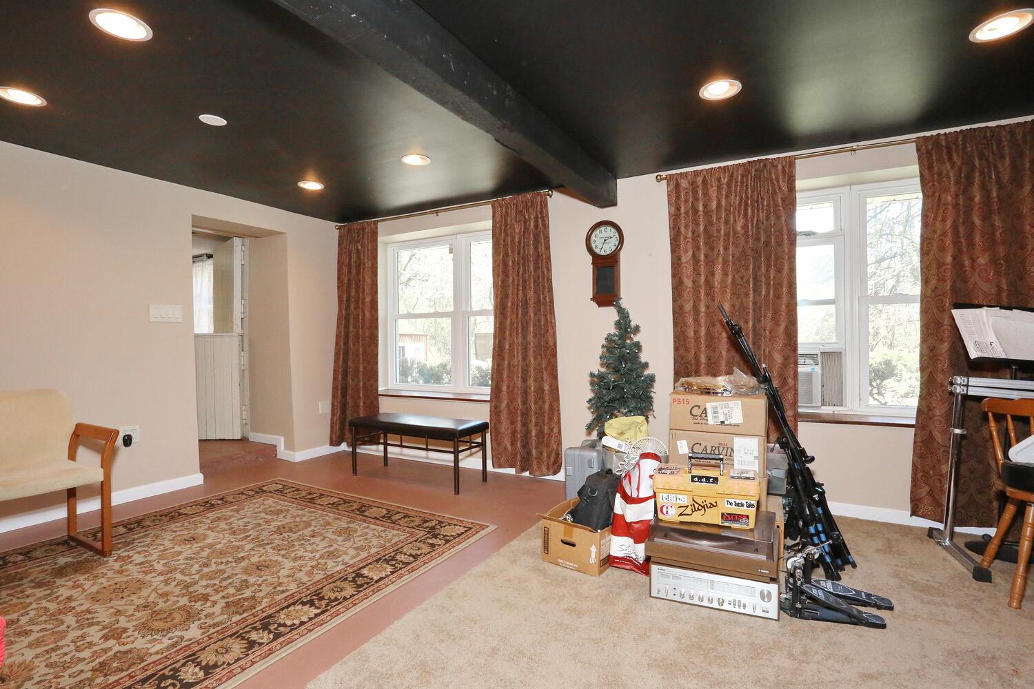 85 S Harrison Avenue, Congers, New York image 38
