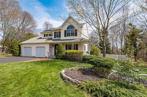 Photo of 209 Fairway Drive, Wading River, NY 11792 (MLS # 984839)