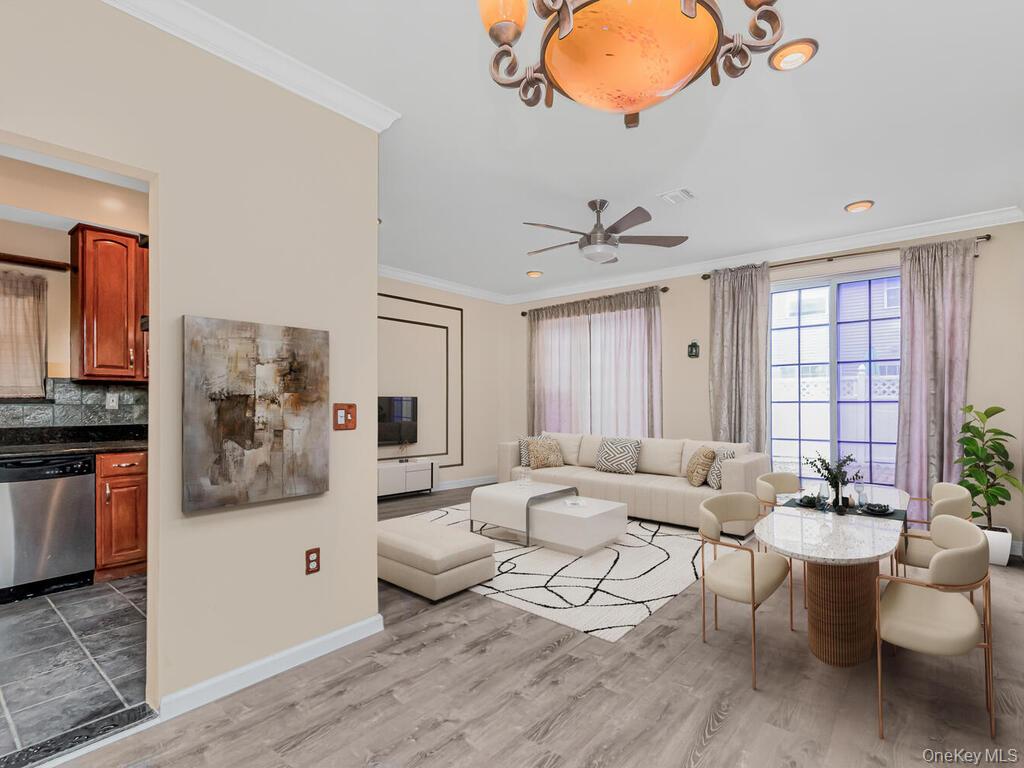 85 Admiral Court 87