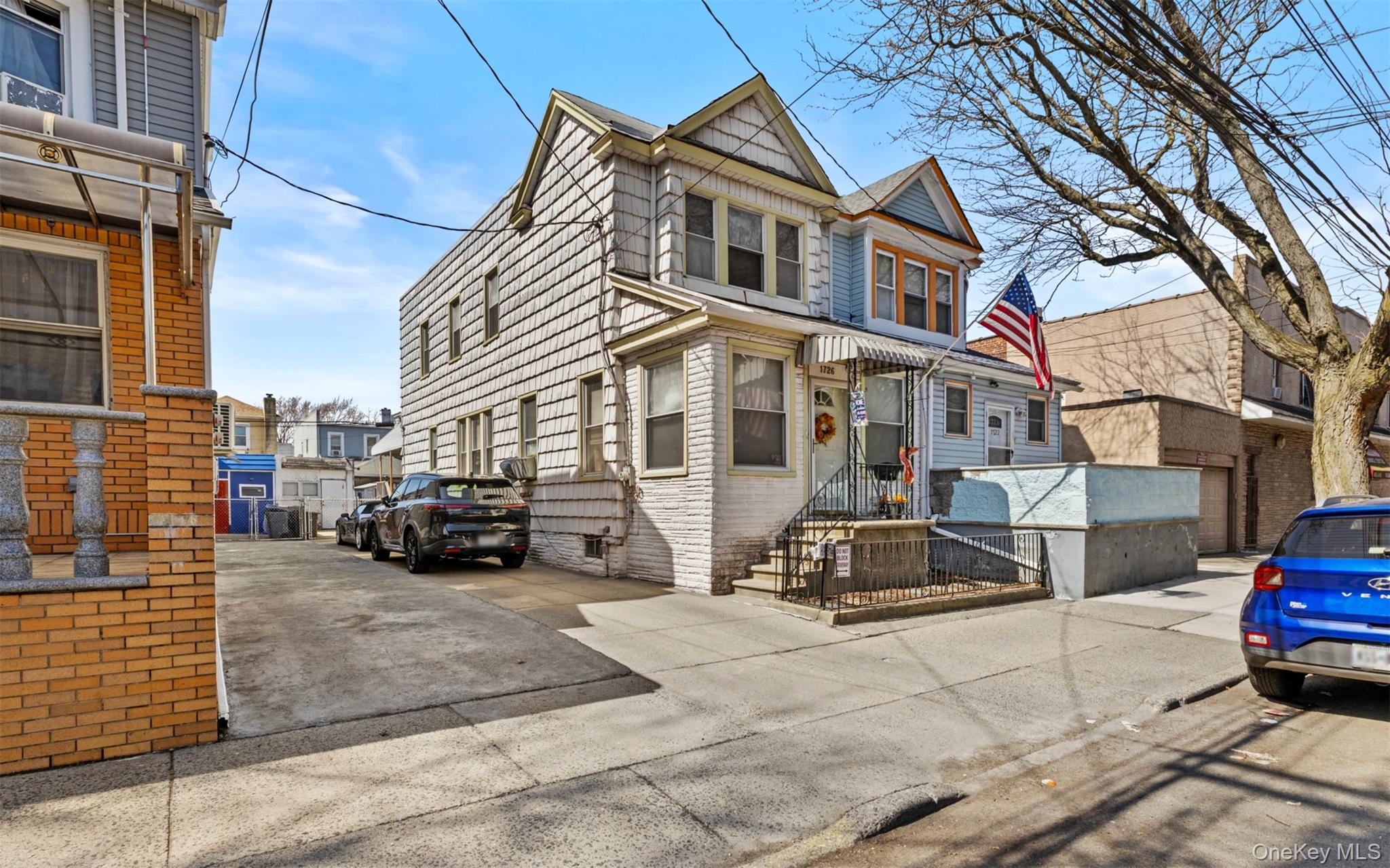 1726 E 48th Street