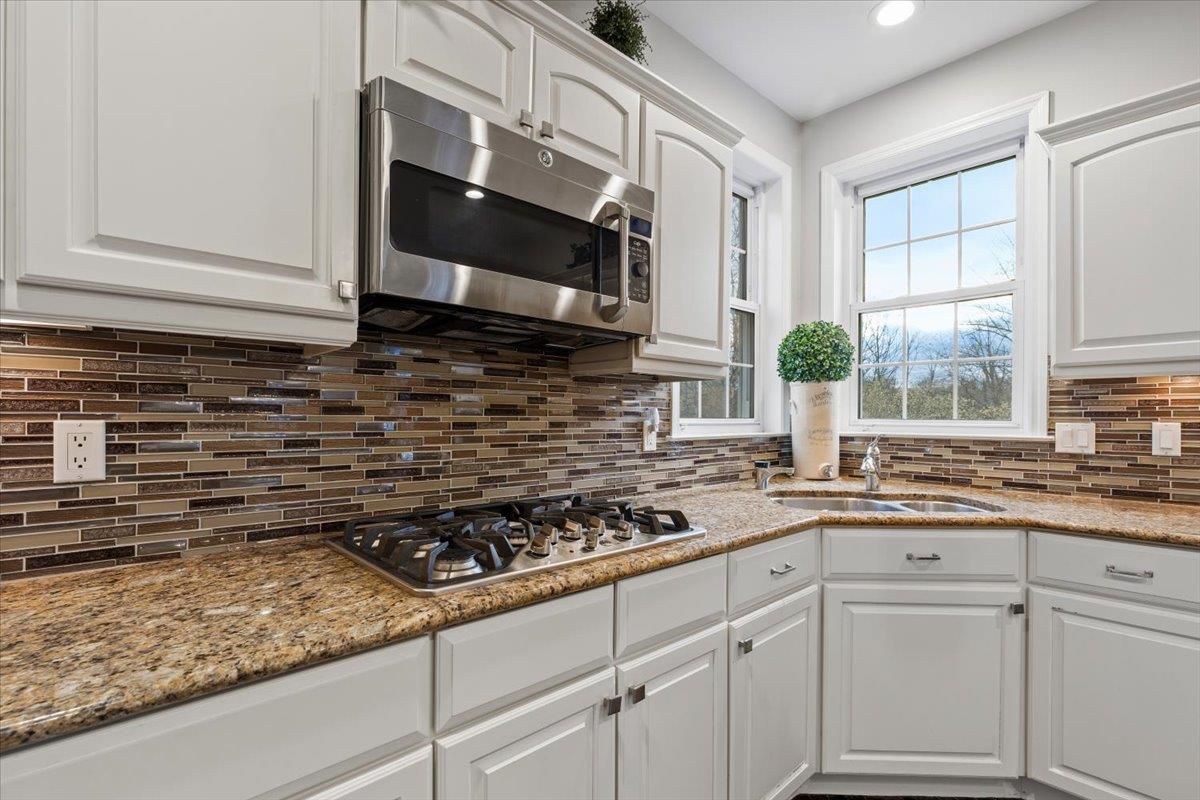 29 Fellowship Lane, Rye Brook, New York image 11