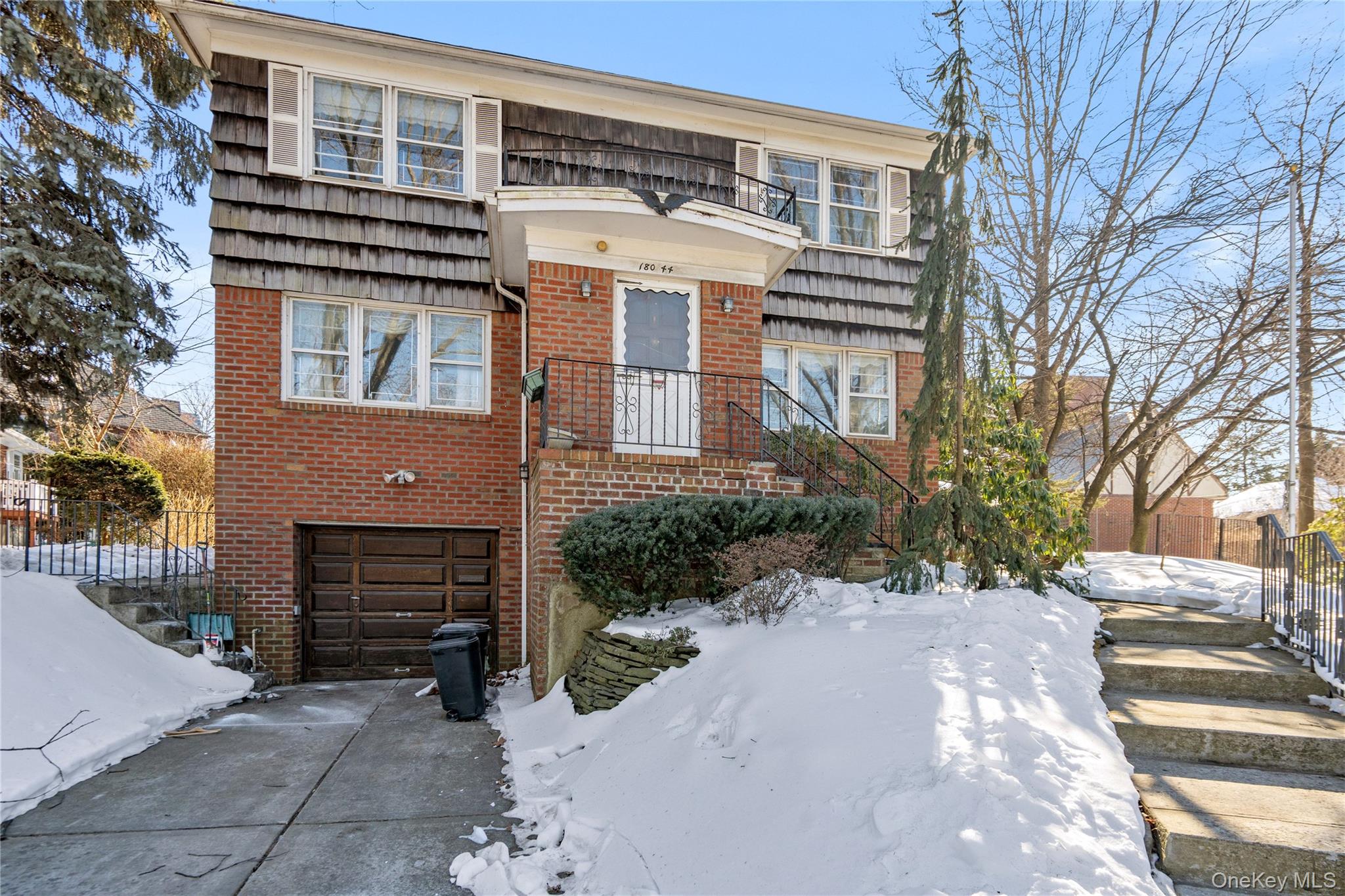 180-44 Grand Central Parkway