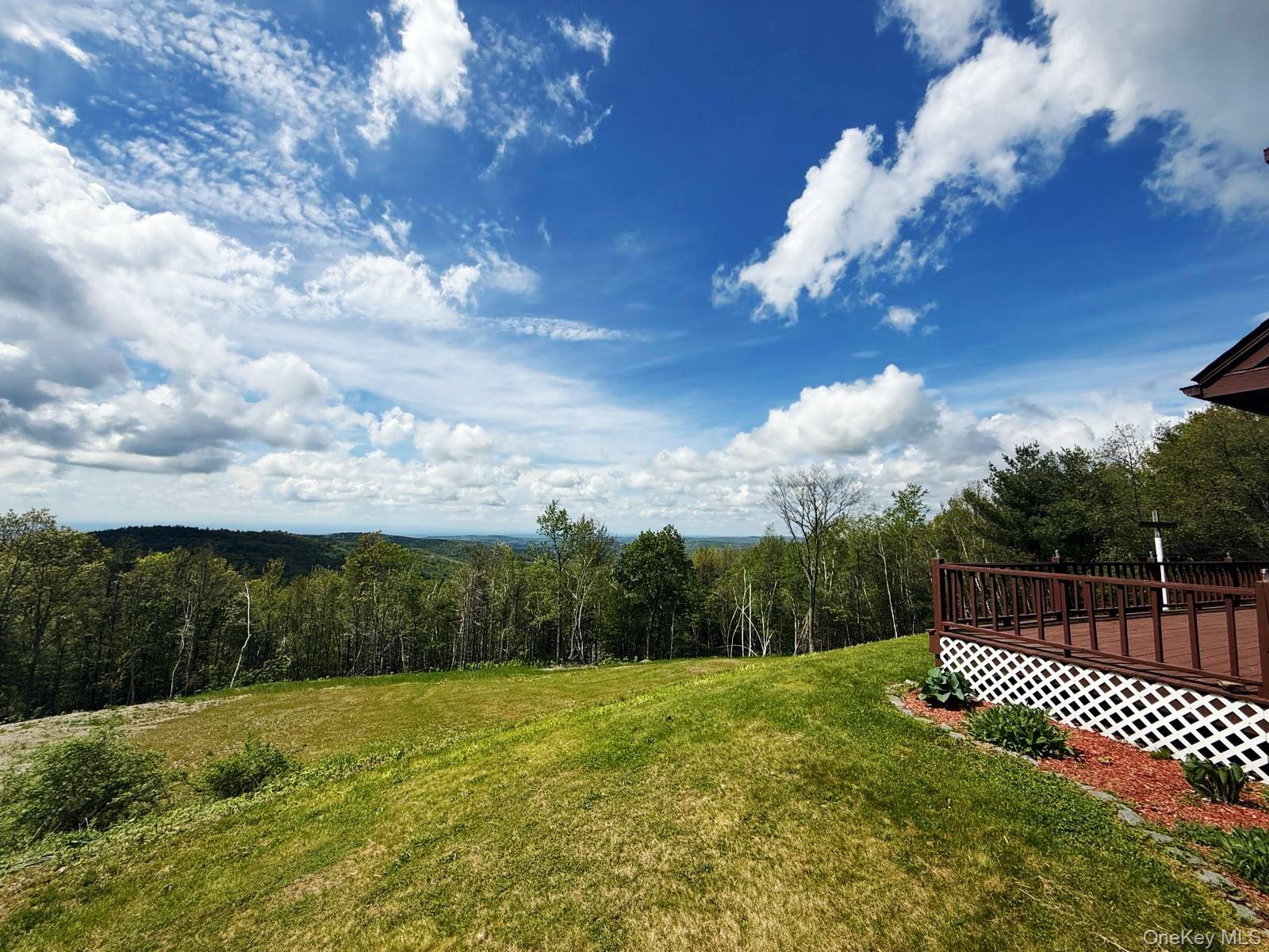 East Chatham, New York 12060, United States, 3 Bedrooms Bedrooms, ,3 BathroomsBathrooms,Residential,Active,135401