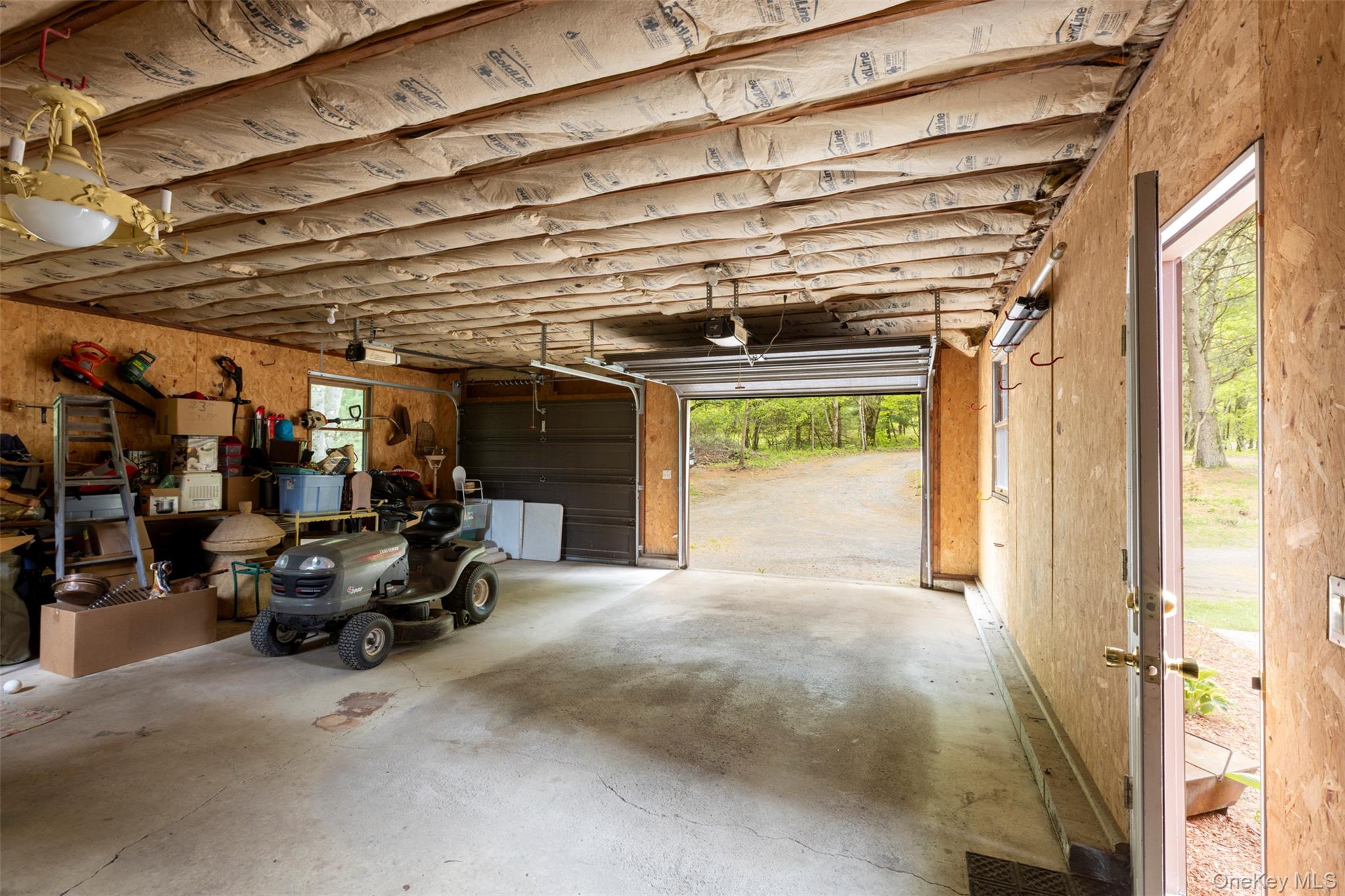 East Chatham, New York 12060, United States, 3 Bedrooms Bedrooms, ,3 BathroomsBathrooms,Residential,Active,135401