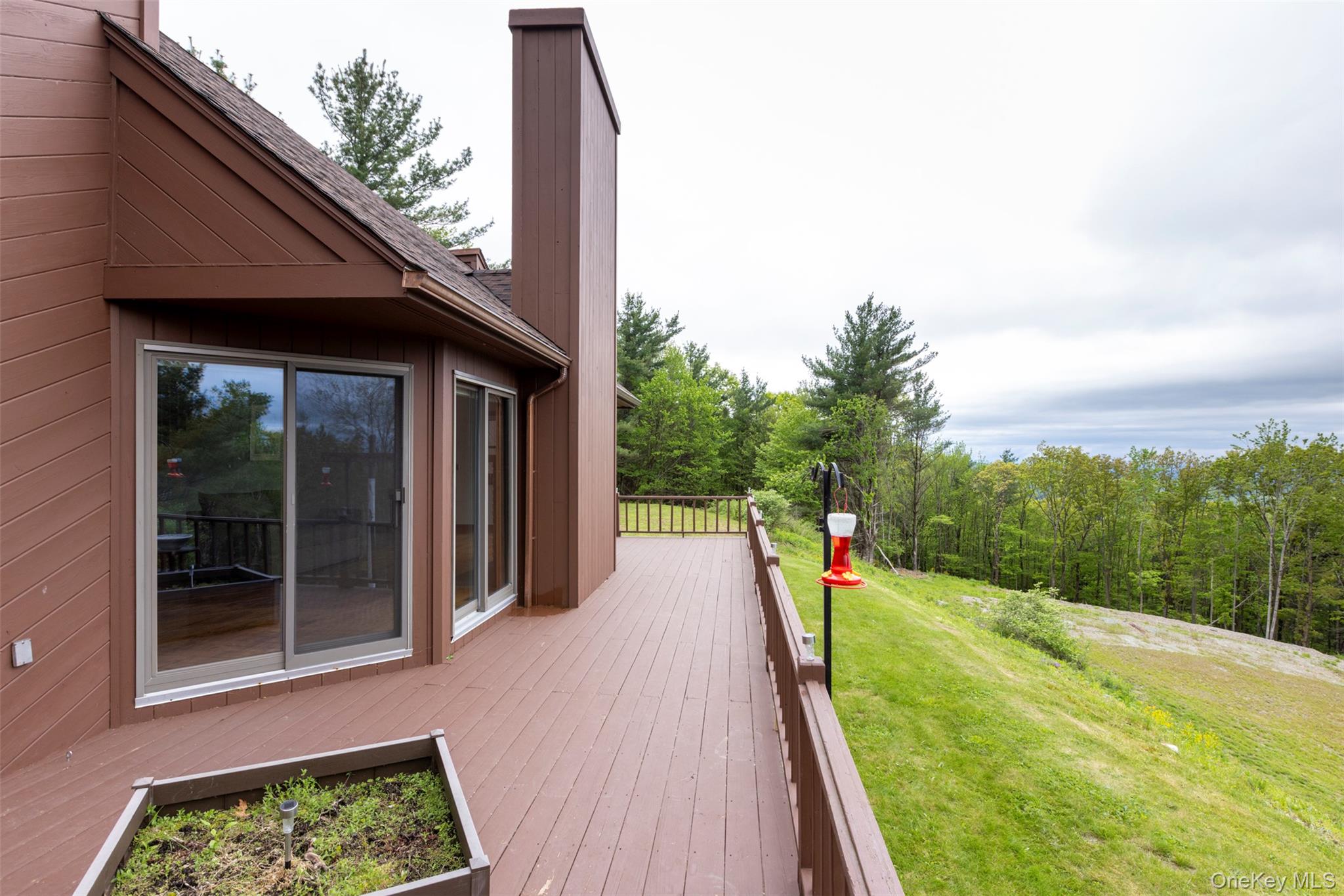 East Chatham, New York 12060, United States, 3 Bedrooms Bedrooms, ,3 BathroomsBathrooms,Residential,Active,135401