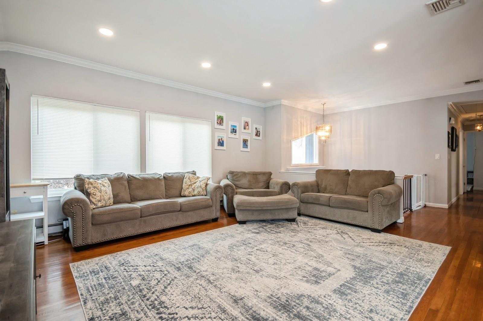 56 Ruth Road, Cortlandt Manor, New York image 4