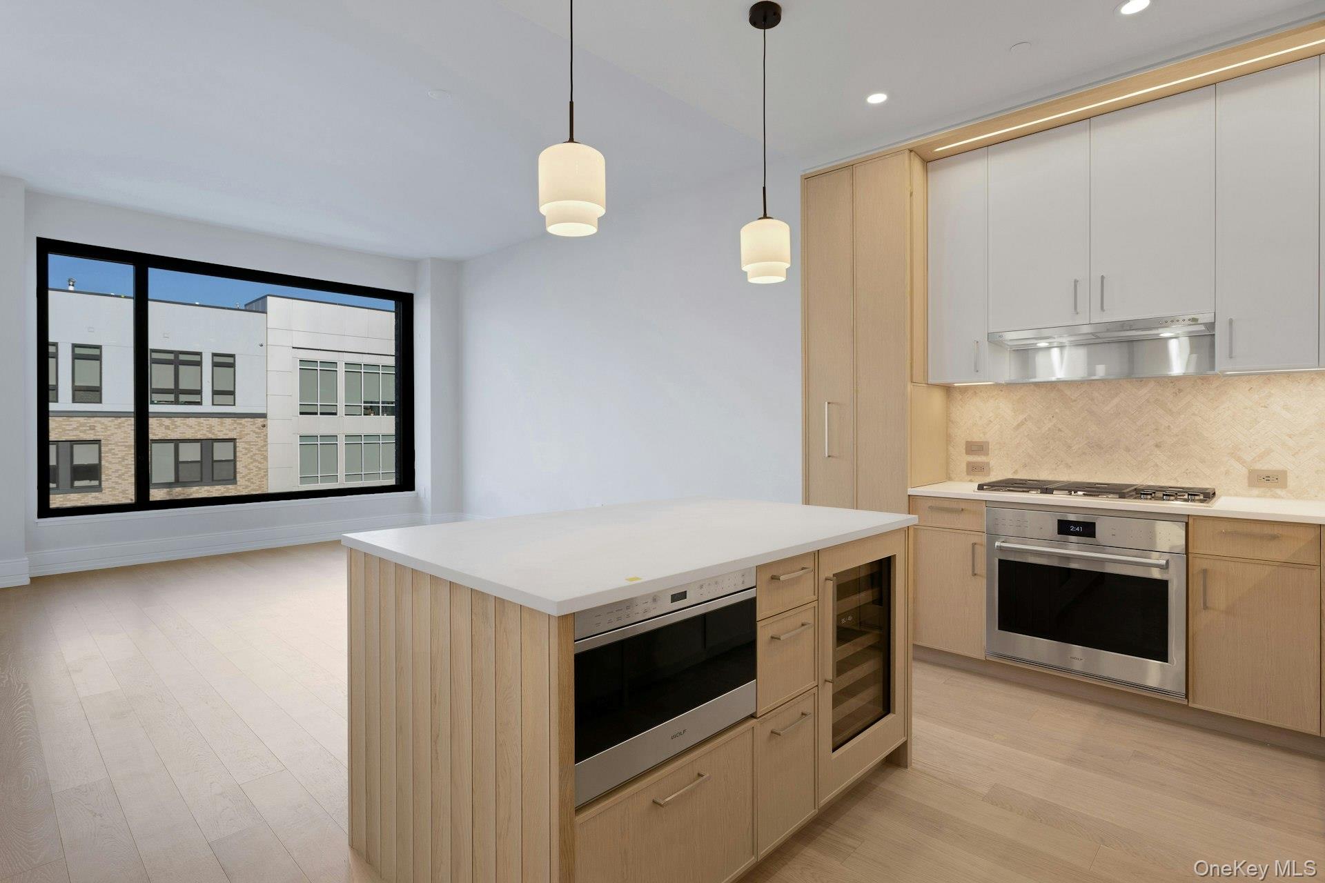 4 Lighthouse Landing 420