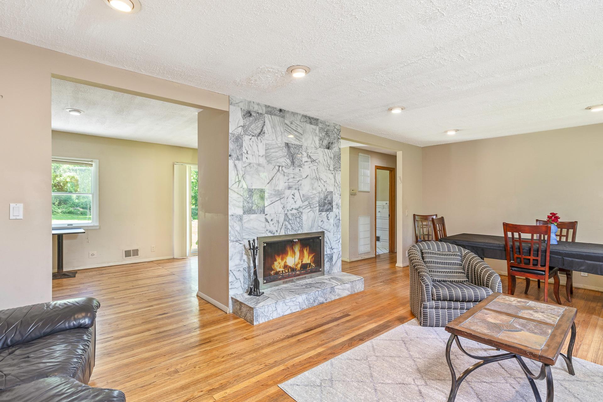 49 Hawkins Road, Stony Brook, New York image 4
