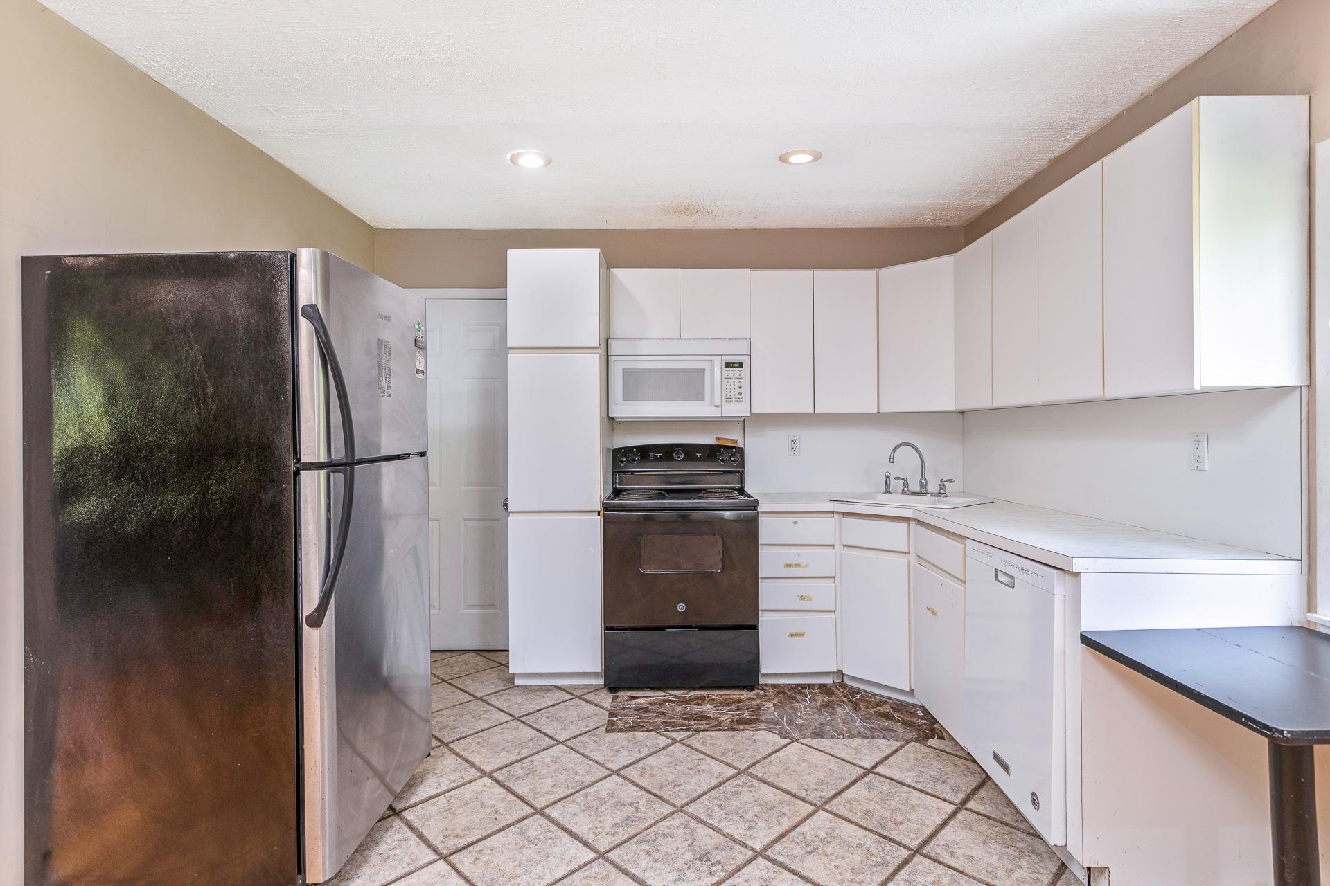 49 Hawkins Road, Stony Brook, New York image 8