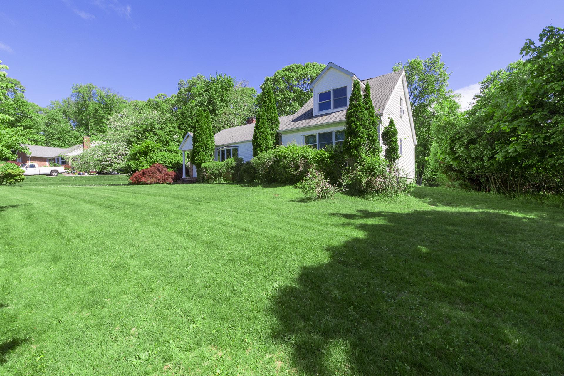 49 Hawkins Road, Stony Brook, New York image 2