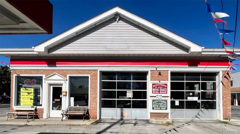 1599 Main Street Pleasant Valley NY 12569