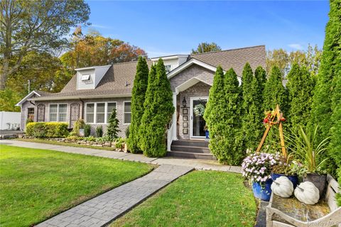 183 Park Road Riverhead NY 11901