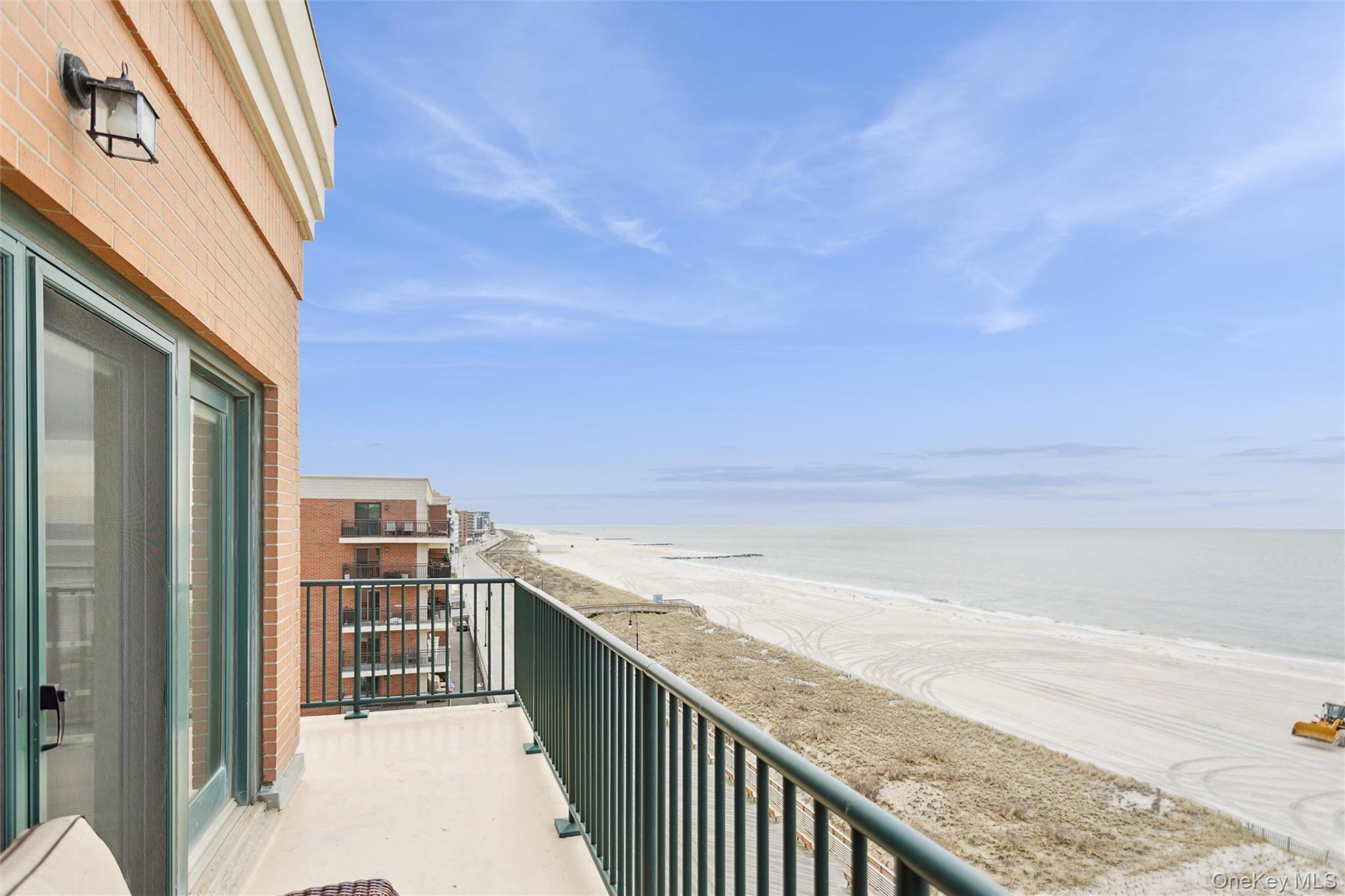 260 W Broadway 7A