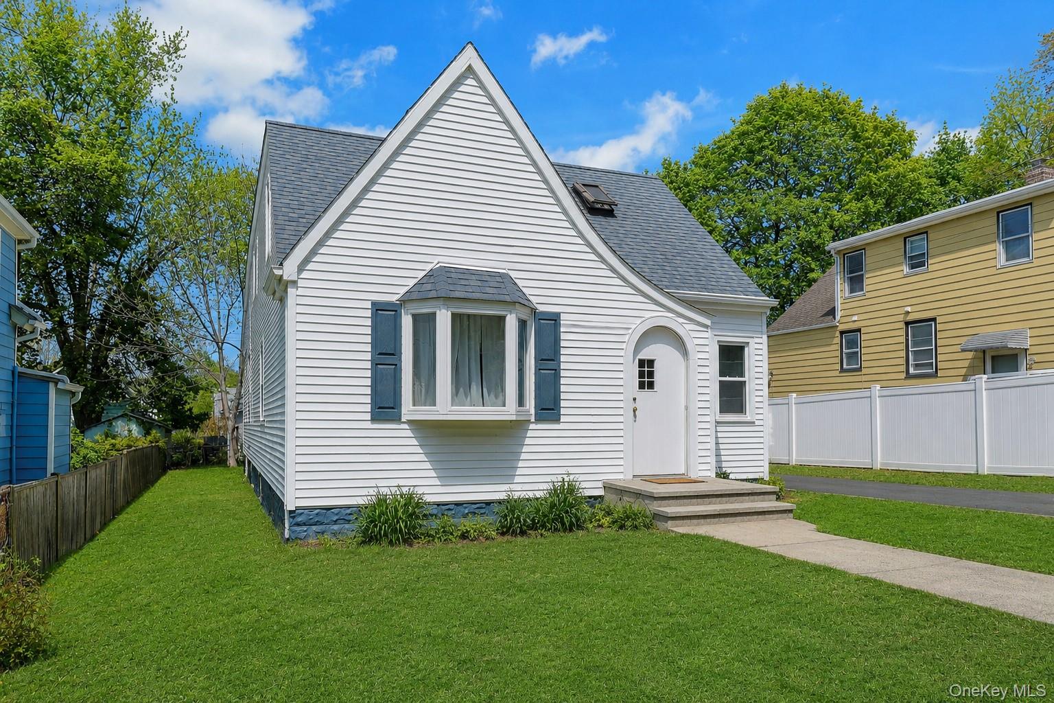 6 Willow Avenue