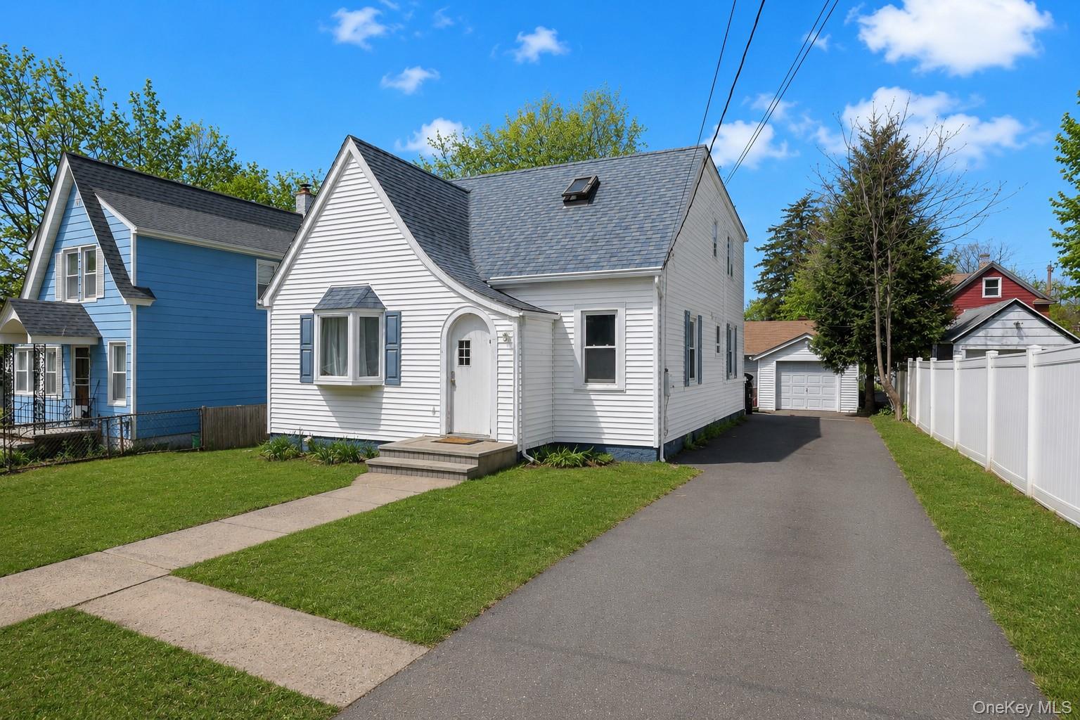6 Willow Avenue