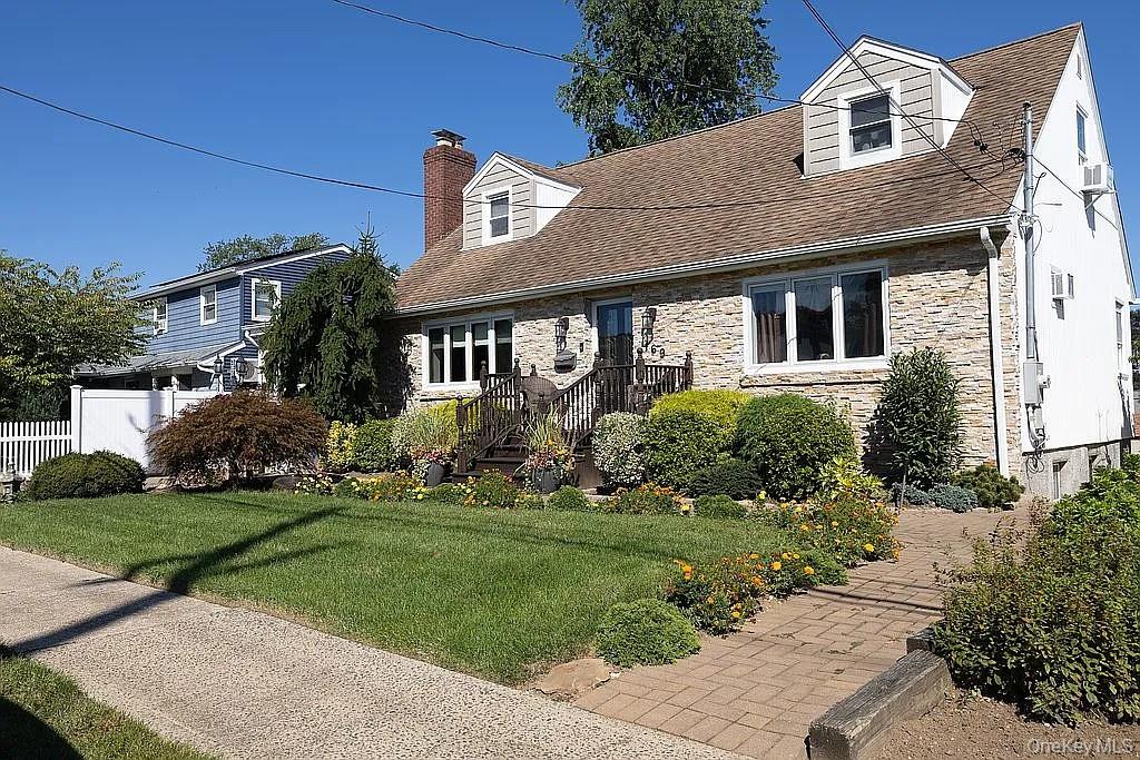 169 Doris Avenue - Photo 2
