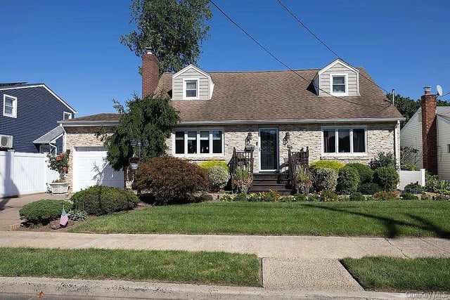 169 Doris Avenue