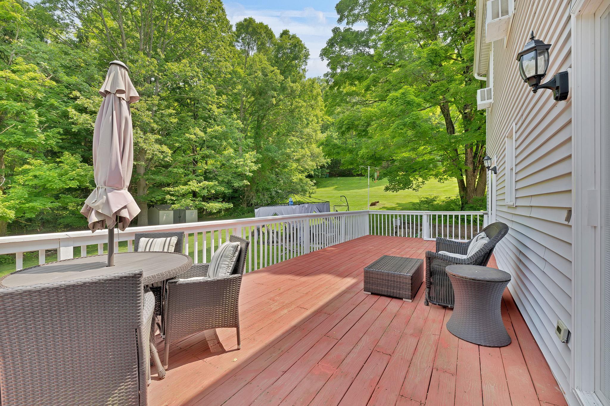 8 Mueller Mountain Road, Putnam Valley, New York image 36
