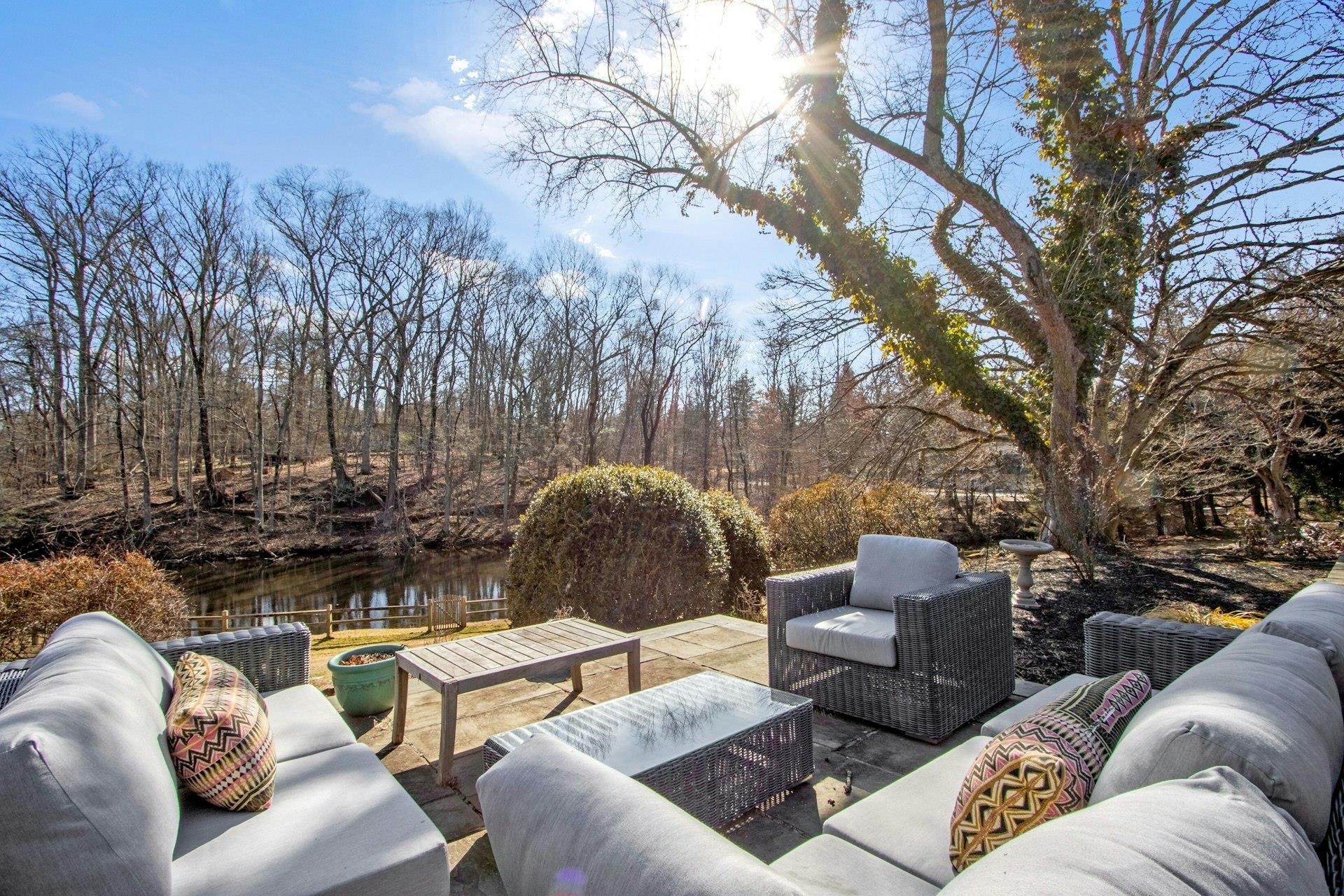 374 S Mountain Road, New City, New York image 40
