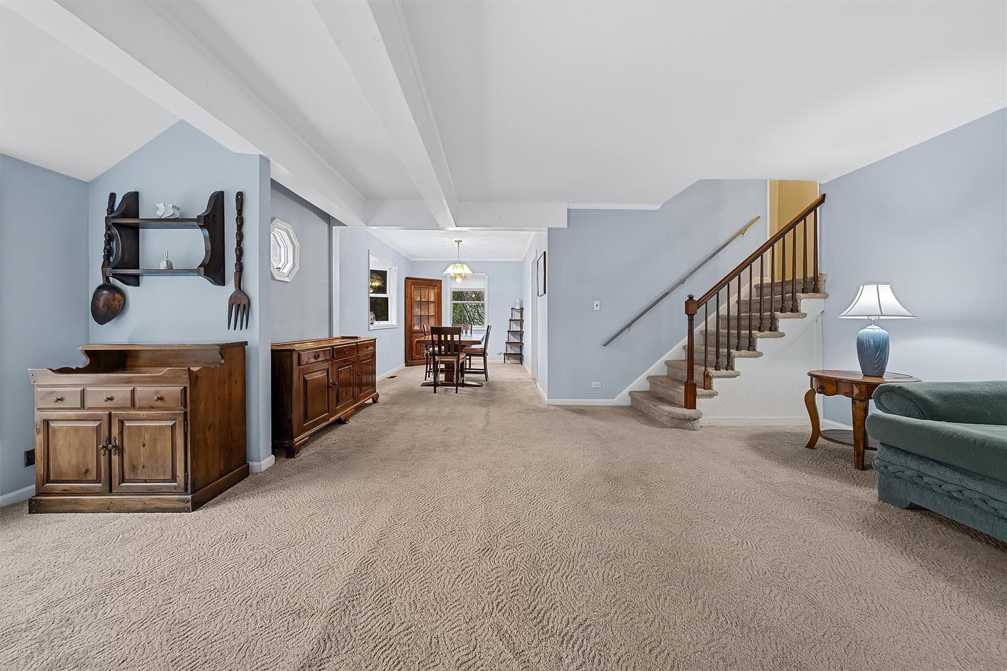 16 Garretson Road