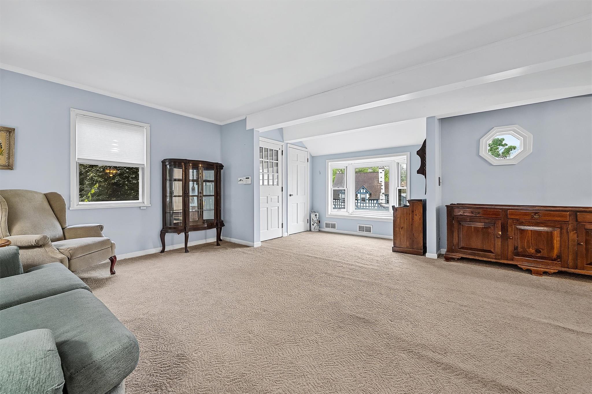 16 Garretson Road, White Plains, New York image 7