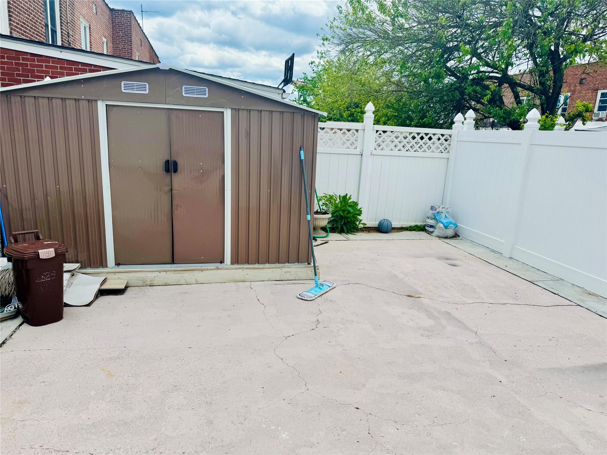 11514 135th Avenue, Ozone Park, New York image 35