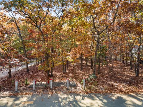 38 Wooded Oak Lane Wooded Oak East Hampton NY 11937