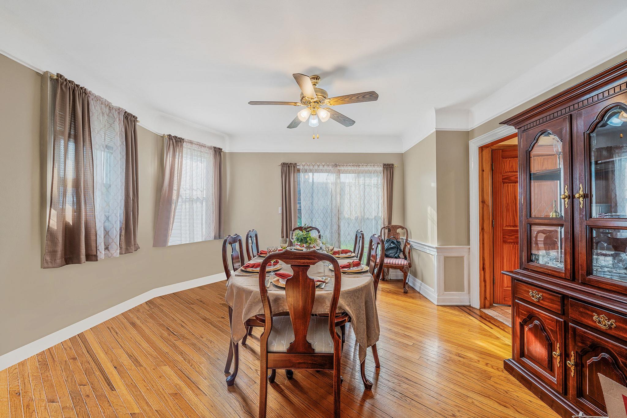 42 S Montague Street, Valley Stream, New York image 13