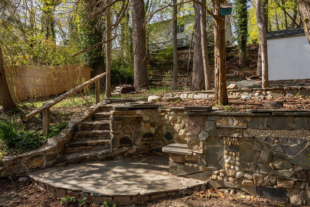 65 Hollow Road, Stony Brook, New York image 31