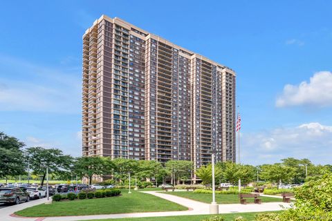 Photo of 269-10 Grand Central Parkway #4V, Floral Park, NY 11005 (MLS # 895286)