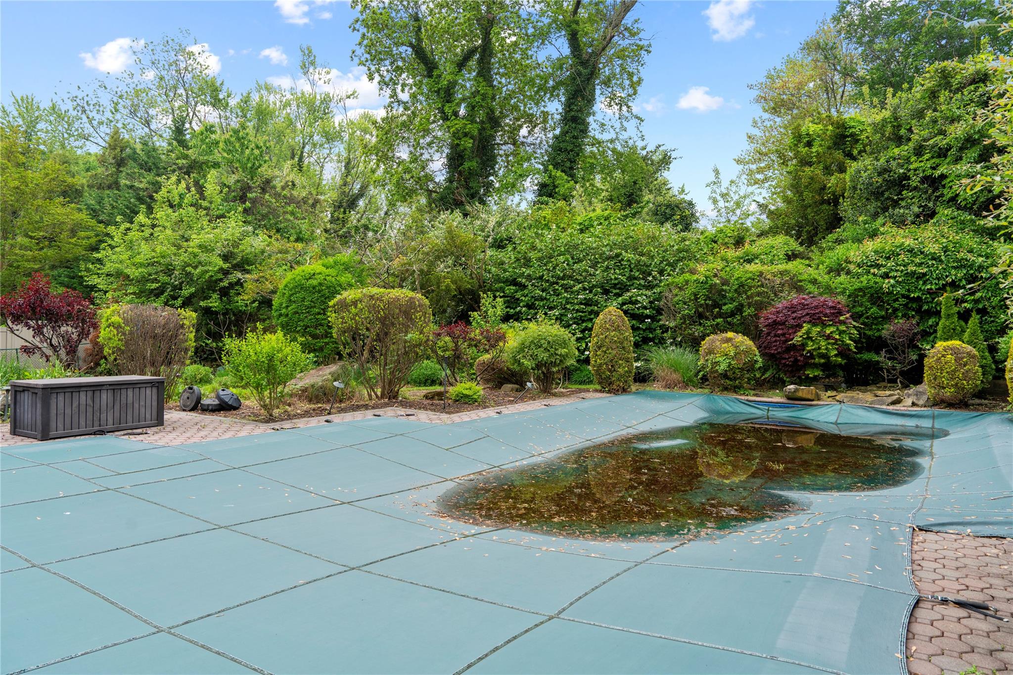16 Eastland Drive, Glen Cove, New York image 36