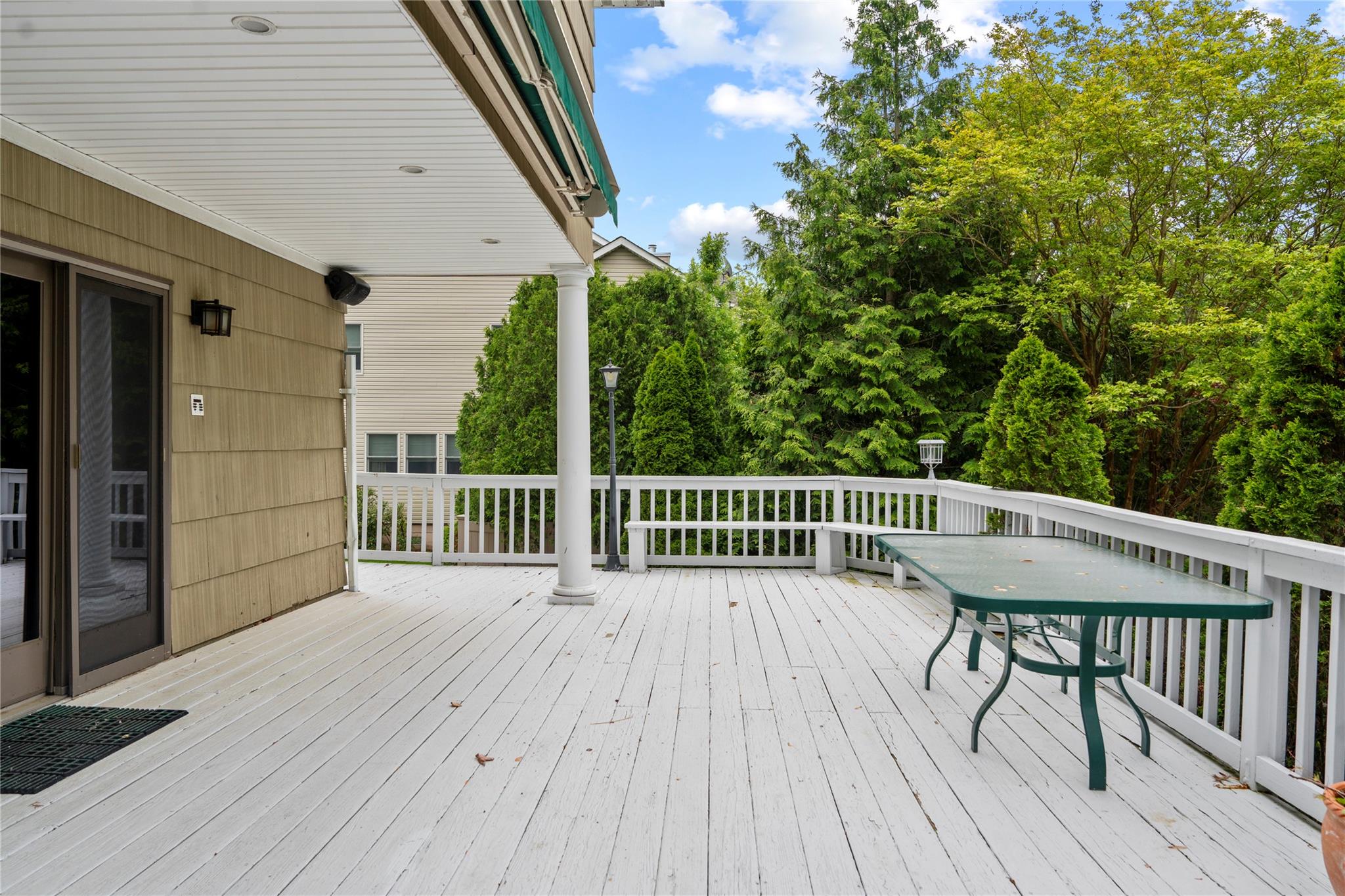 16 Eastland Drive, Glen Cove, New York image 32