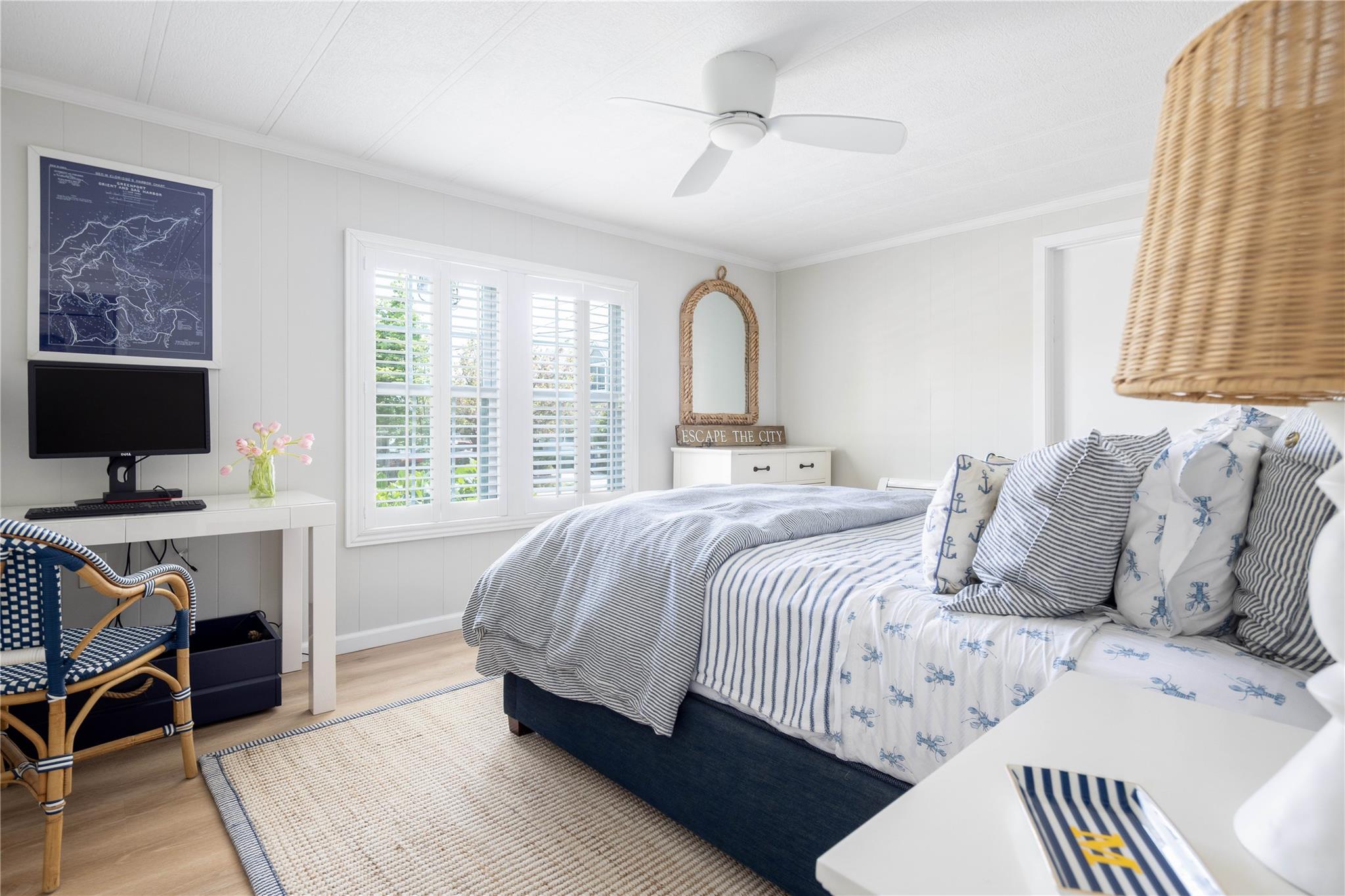 215 Bridge Street, Greenport, New York image 6