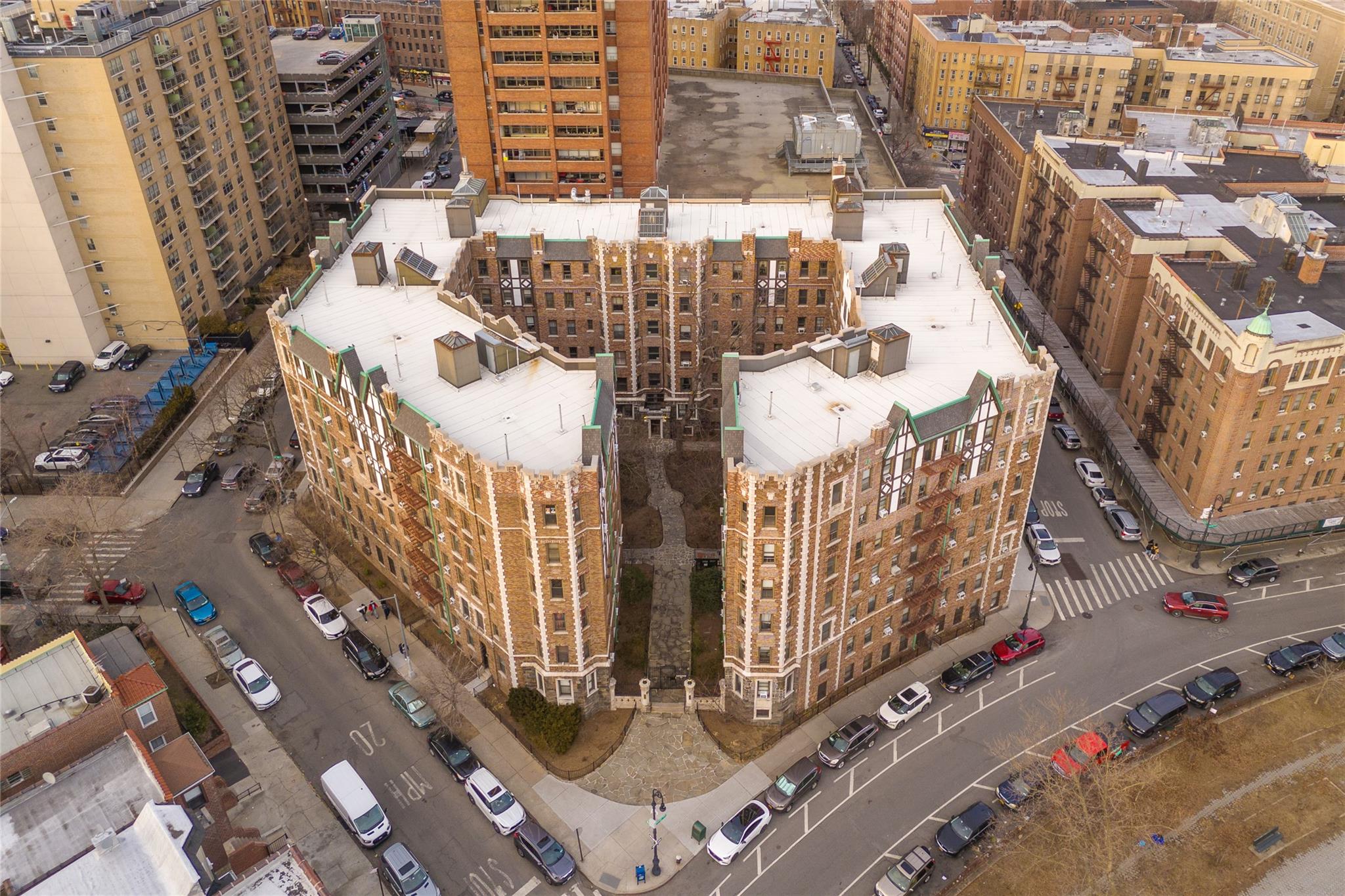 3394 Wayne Avenue #E23, New York, New York image 25