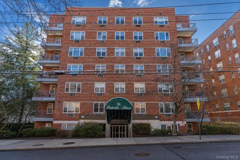 Homes For Sale - 16 Lake Street St #6G<br/> White Plains, NY 10603