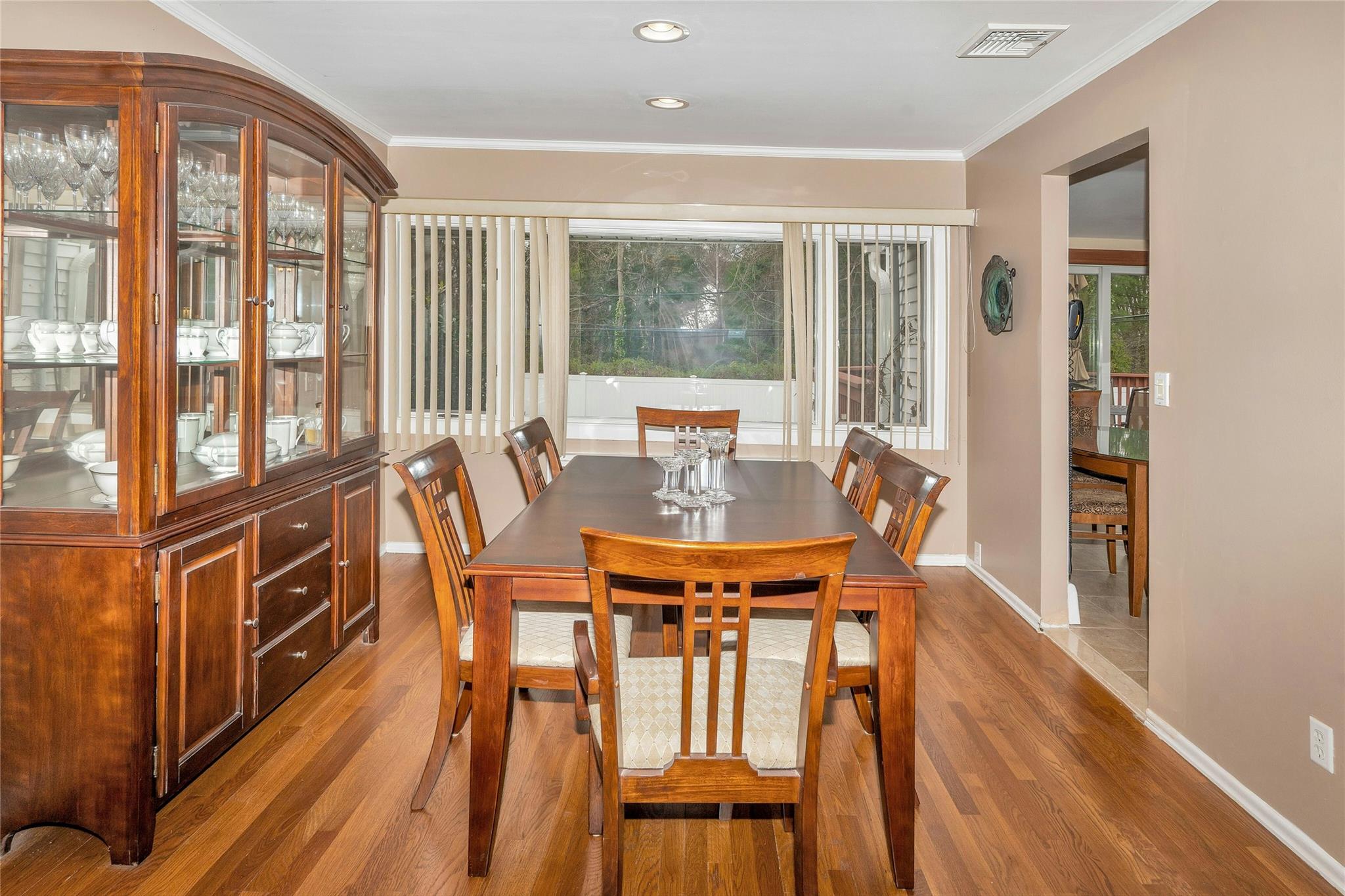 57 Glenwood Road, Plainview, New York image 11