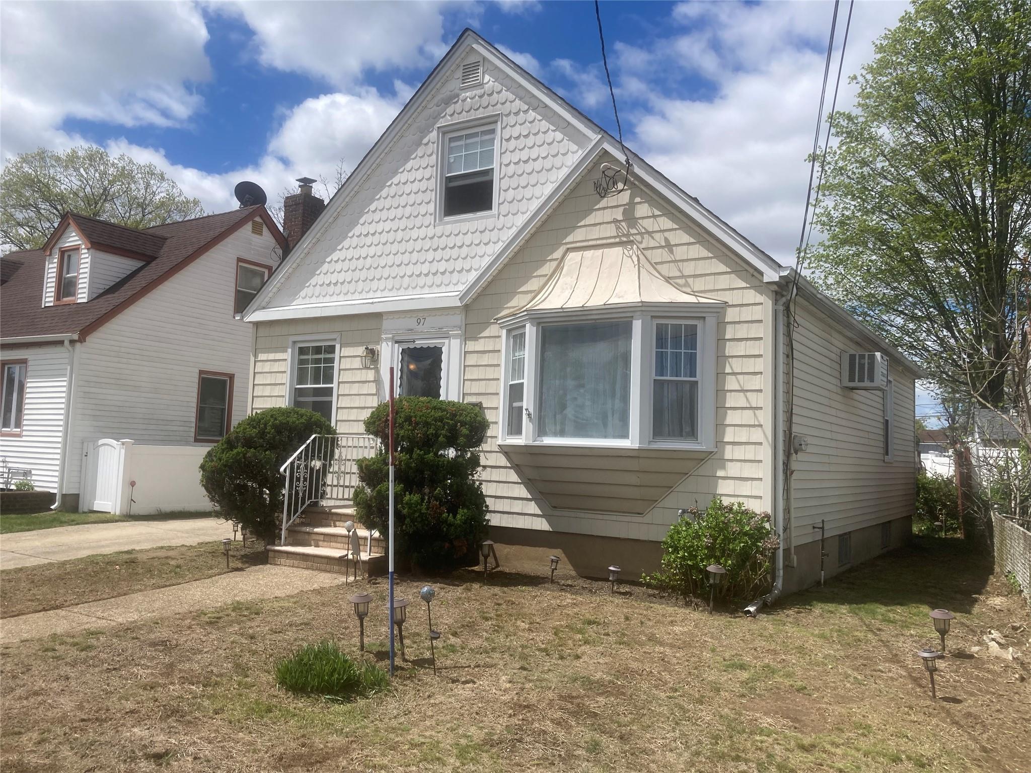 97 Todd Road, Valley Stream, New York image 48