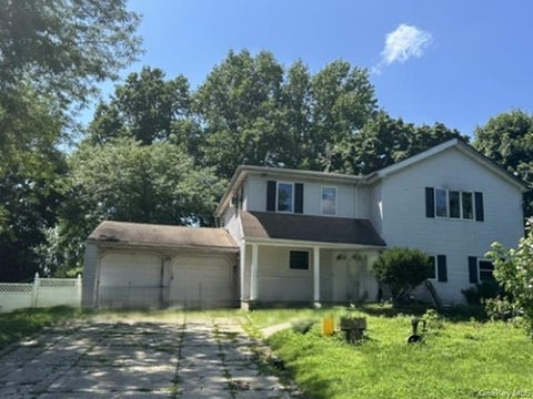 Homes For Sale - 518 Jayne Boulevard<br/> Port Jefferson Station, NY 11776