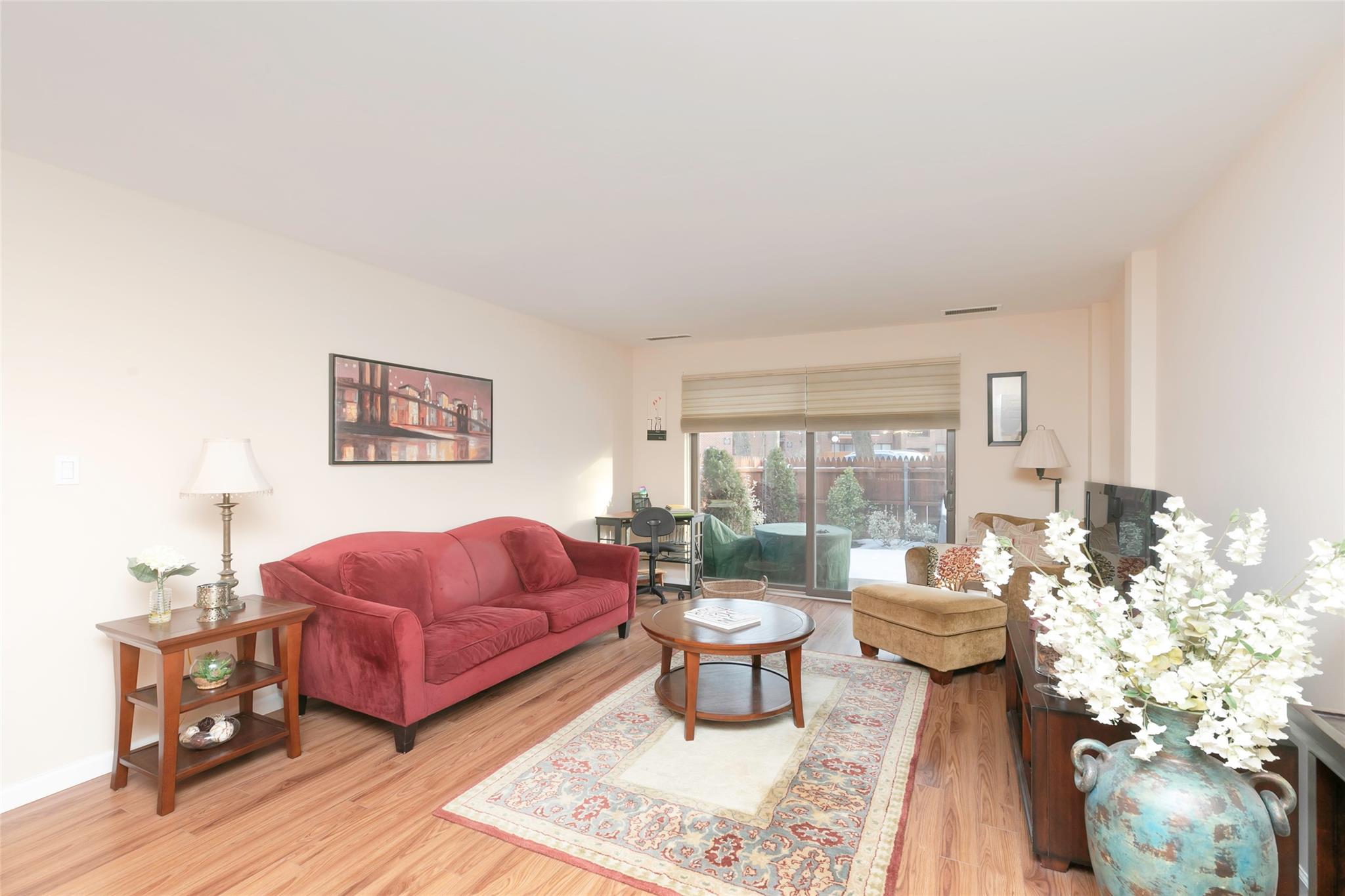 28 Bronxville Glen Drive #1, Bronxville, New York image 6