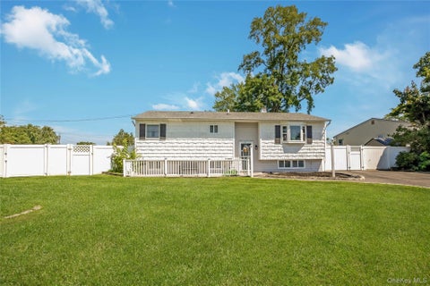 Homes For Sale - 2401 Wave Avenue<br/> Medford, NY 11763