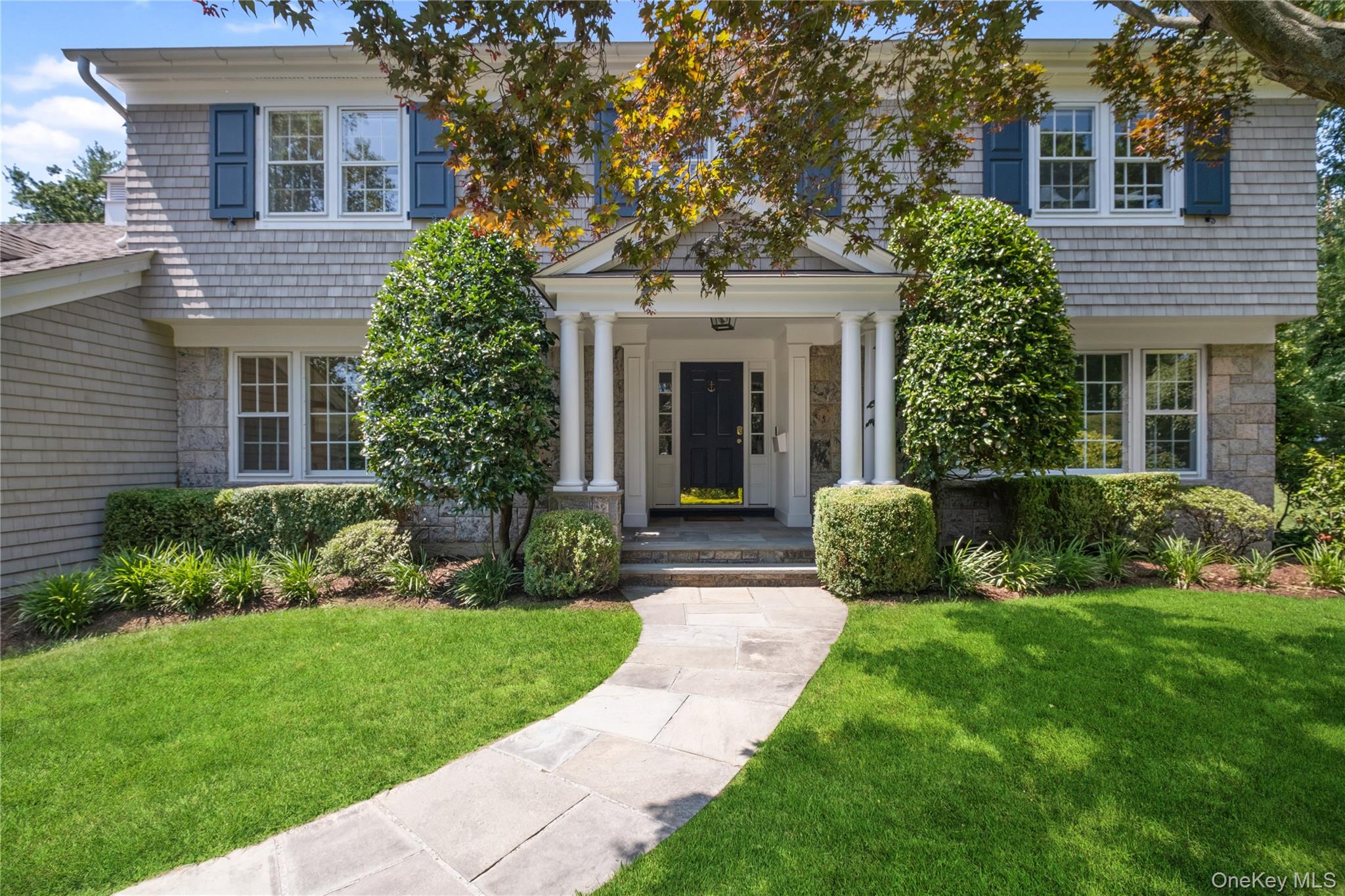 911 Cove Road