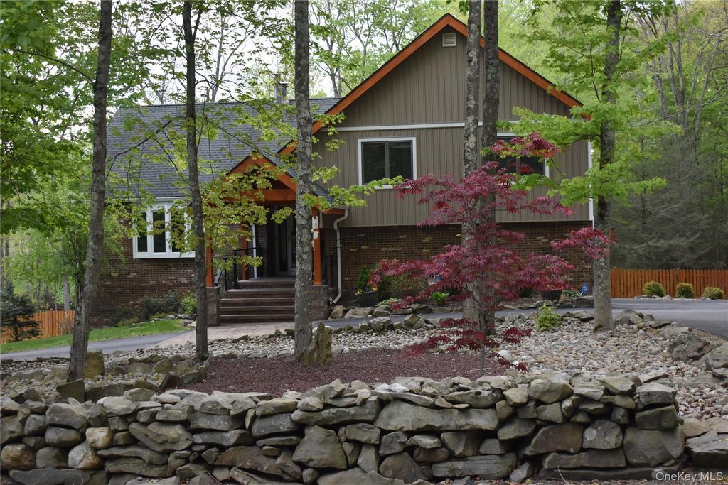 Photo of 90 M And M Road, Middletown, NY 10940 (MLS # 997326)