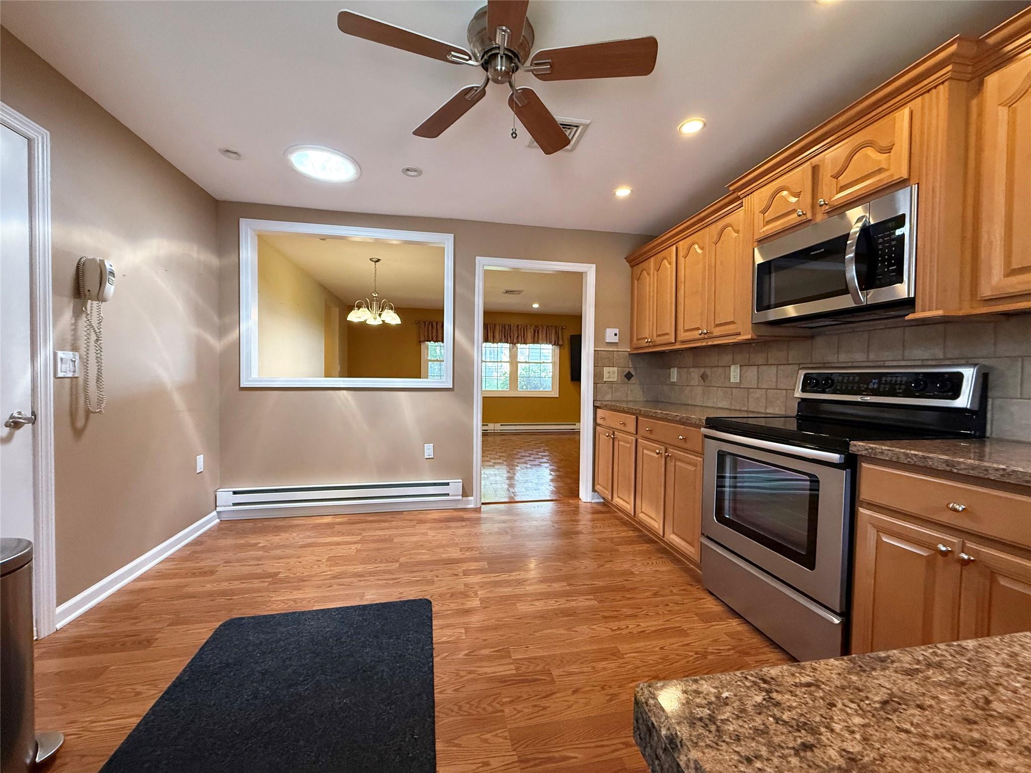 286 Berwick Court #A, Ridge, New York image 5