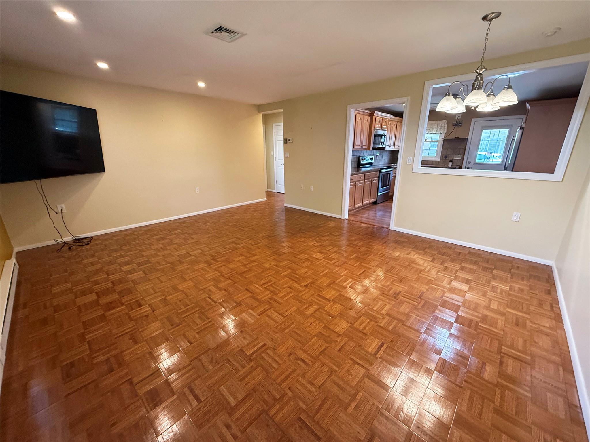 286 Berwick Court #A, Ridge, New York image 16