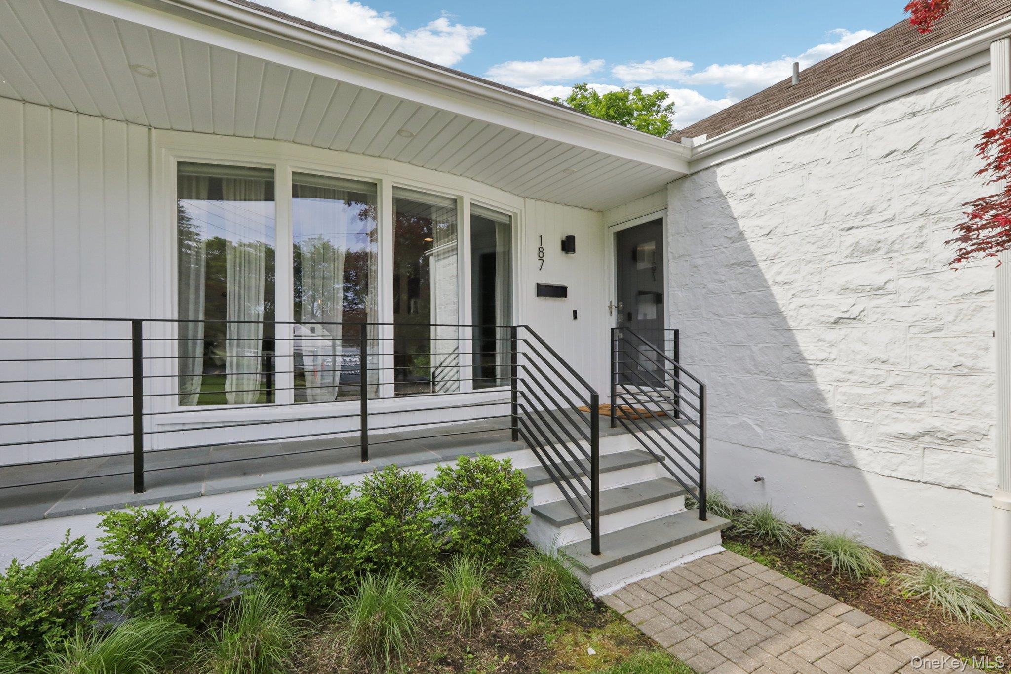 187 Thornbury Road