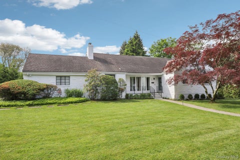 Homes For Sale - 187 Thornbury Road<br/> Scarsdale, NY 10583